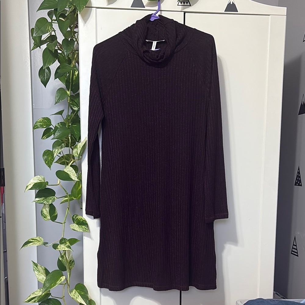 BCBGeneration Chic Dark Long Sleeve Dress